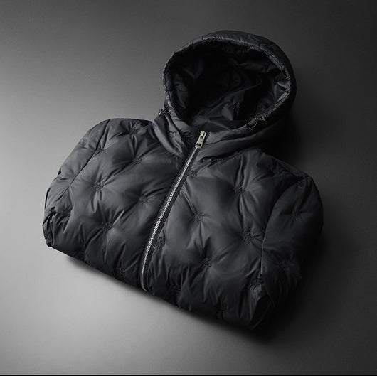 Chaqueta Acolchada con Capucha Bordada para Hombre Talla Grande - Image 11