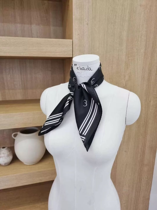Pañuelo Cuadrado Protector Cuello Mujer - Diseño Elegante y Versátil - Image 34
