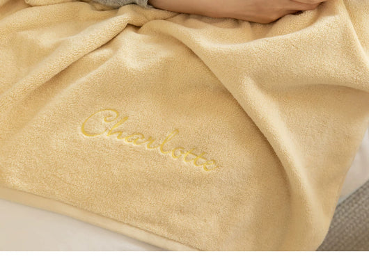 Toallas de Baño Personalizadas con Bordado de Nombres - Image 27