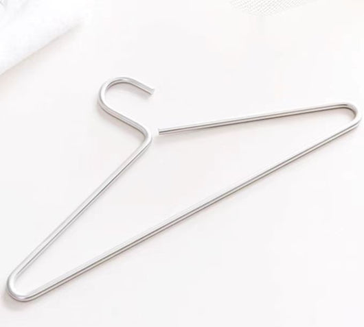 Perchero de Aluminio Reforzado 8mm - Organizador de Guardarropa Profesional - Image 18