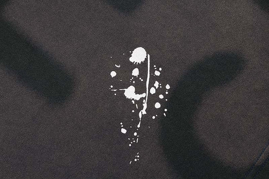 Camiseta Hombre Estilo Retro Suelta Diseño Degradado con Letras y Tinta Salpicada - Image 24