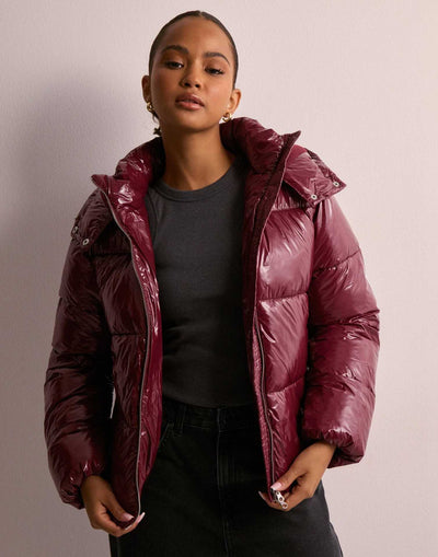 Chaqueta Deportiva Acolchada con Capucha para Mujer - Image 12