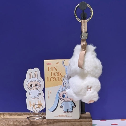 [ESCOLHA A SUA OPÇÃO DE LETRAS!] [EM ESTOQUE] POPMART Labubu Pin para o Amor