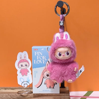[ESCOLHA A SUA OPÇÃO DE LETRAS!] [EM ESTOQUE] POPMART Labubu Pin para o Amor