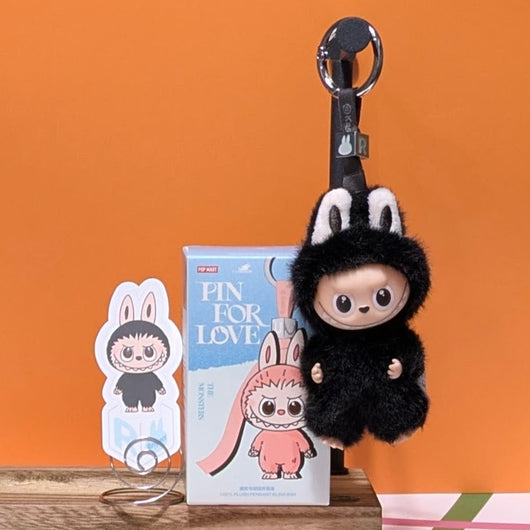 [ESCOLHA A SUA OPÇÃO DE LETRAS!] [EM ESTOQUE] POPMART Labubu Pin para o Amor