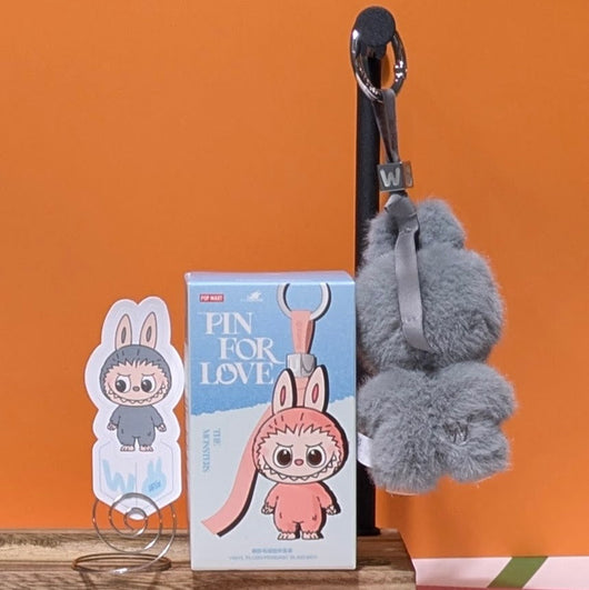 [ESCOLHA A SUA OPÇÃO DE LETRAS!] [EM ESTOQUE] POPMART Labubu Pin para o Amor