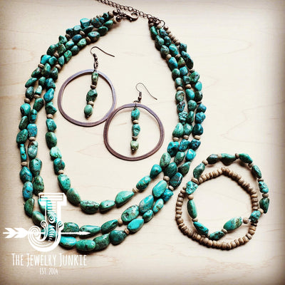 **Triple Strand Natural Turquoise & Wood Collar Necklace 250m