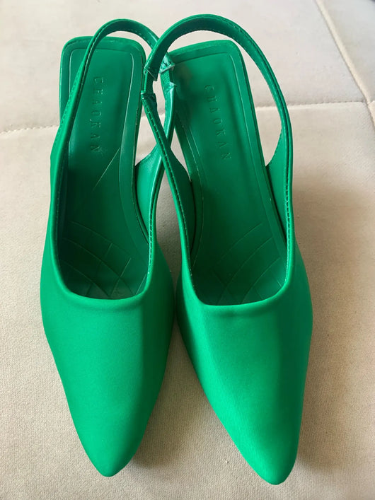 Sandalias Stiletto Puntiagudas con Talón Abierto - Image 19