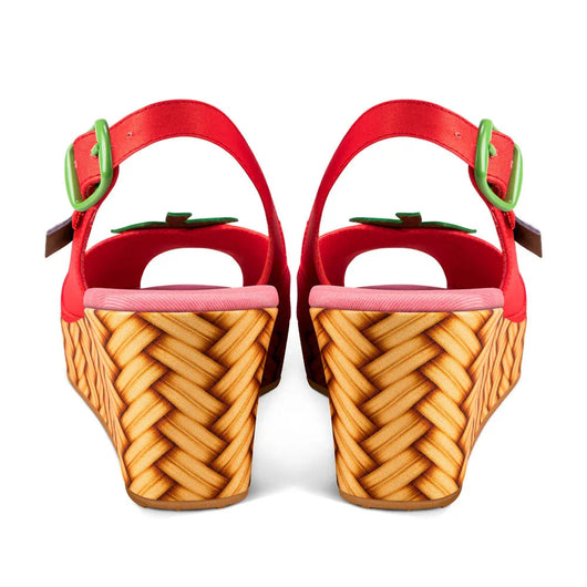Chocolaticas® Strawbella Women's Sandal - Tekeno