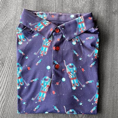 Outer Bounds | Camisa Polo Masculina Astronauta Retrô de Golfe