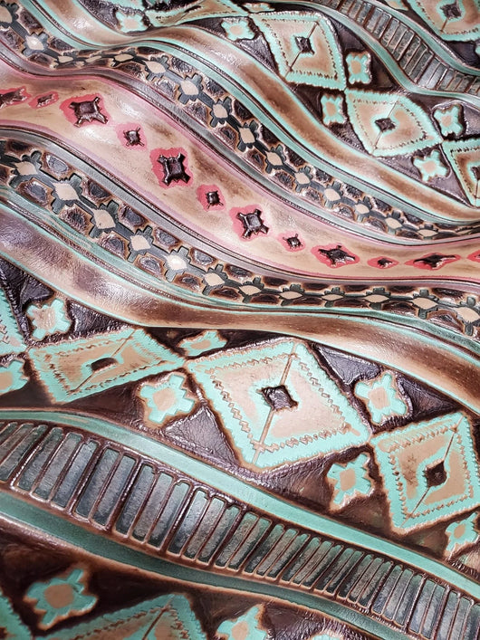 Brincos de Couro Ovais Finos Navajo com Detalhe de Turquesa 206o