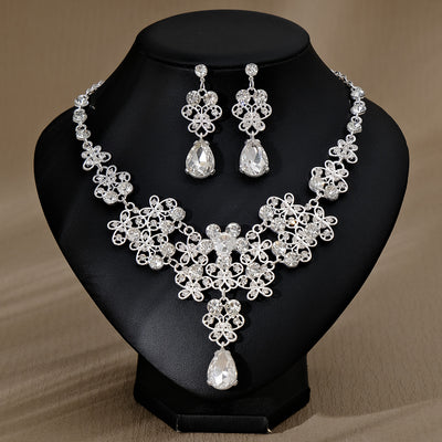 Conjunto de Aretes y Collar con Perlas y Cristales para Mujer - Image 6