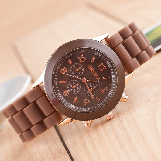 Reloj de Pareja de Silicona - Diseño Trendy para Hombre y Mujer - Image 4