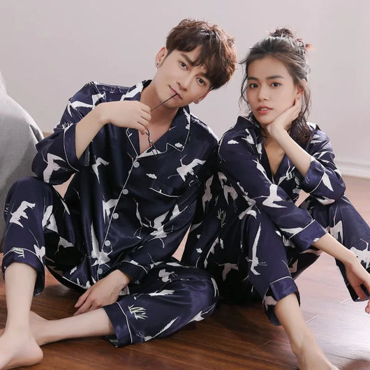 Pijamas de Seda para Parejas - Manga Larga Fresca y Cómoda - Image 27