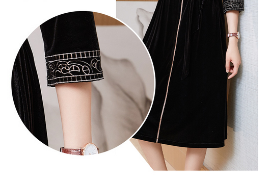 Vestido de Terciopelo Dorado para Otoño e Invierno - Image 11