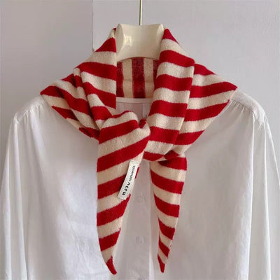 Pañuelo Triangular para Mujer: Versátil, Cálido y Elegante - Image 4