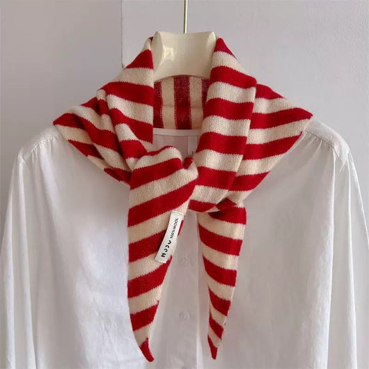 Pañuelo Triangular para Mujer: Versátil, Cálido y Elegante - Image 4