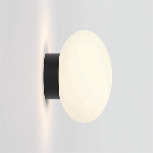 Lámpara de Pared Minimalista Blanca en Vidrio Estilo Hongo - Image 2