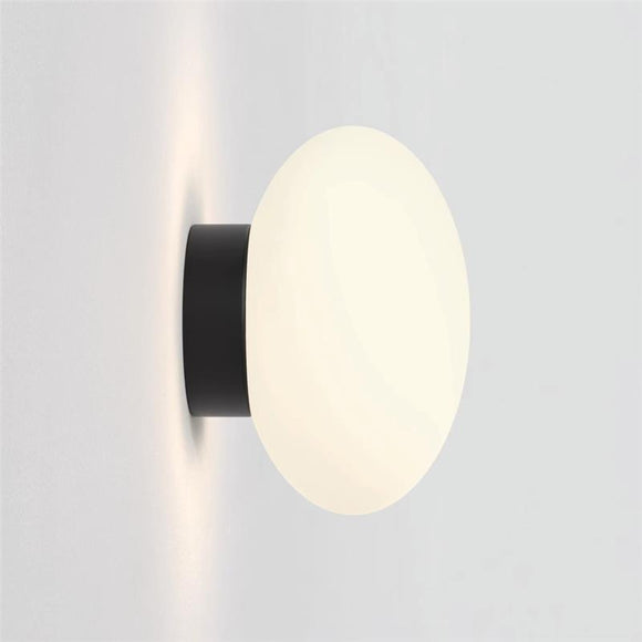 Lámpara de Pared Minimalista Blanca en Vidrio Estilo Hongo