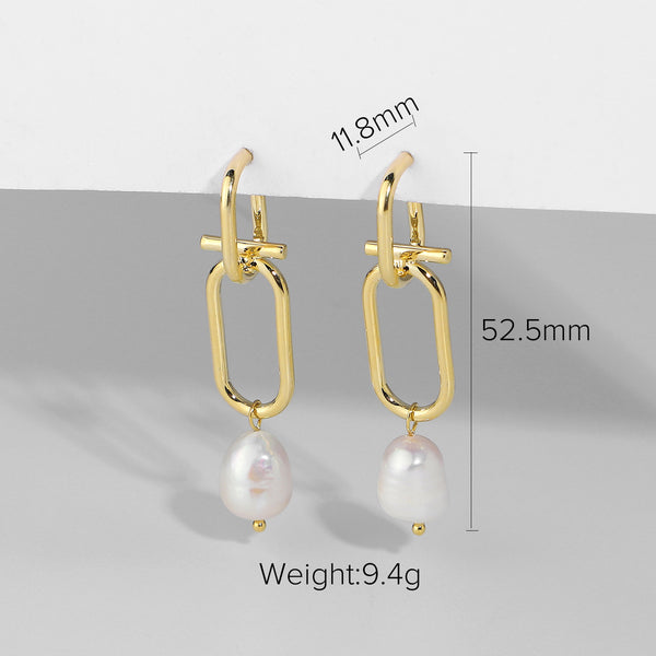 Aretes de Perlas Barrocas Naturales con Cadena de Latón - Image 3