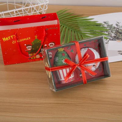 Set de Regalos Navideños con Toallas y Muñecos - Image 2
