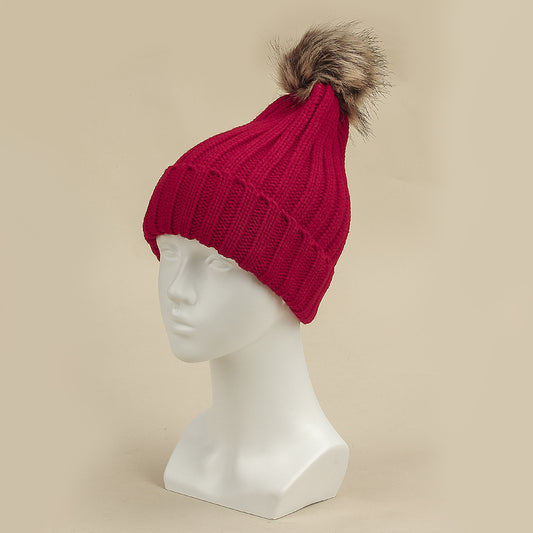 Gorro de Lana Azul Klein con Pompón de Pelaje - Diseño Tejido Elegante