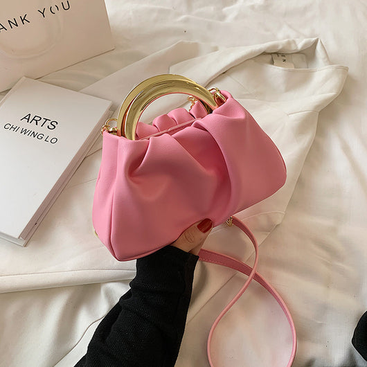 Bolsa Mensajera Nube de Una Sola Correa - Portátil y Versátil - Image 12