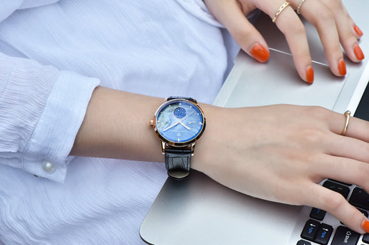 Reloj de Cuarzo para Mujer con Banda Rosa - Image 5