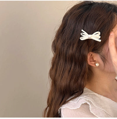 Clips de Cabello con Moño de Perla - Par de Horquillas Pato Laterales - Image 17