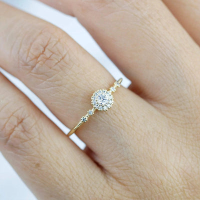 Anillo de Plata 925 con Cristales Incrustados - Diseño Europeo Romántico para Propuesta - Image 10