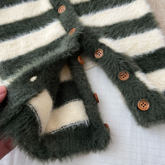 Pijama Enterizo para Bebé con Pelaje de Visón y Rayas - Image 28