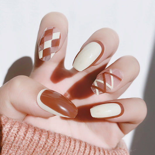 Gel de Uñas Efecto Cuadrícula y Líneas Geométricas - Image 8