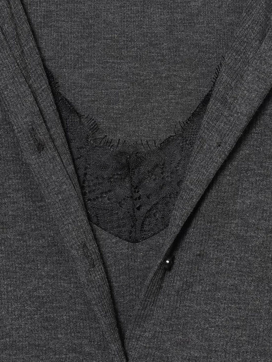 Blusa Base Layer Efecto Dos Piezas con Encaje - Image 15