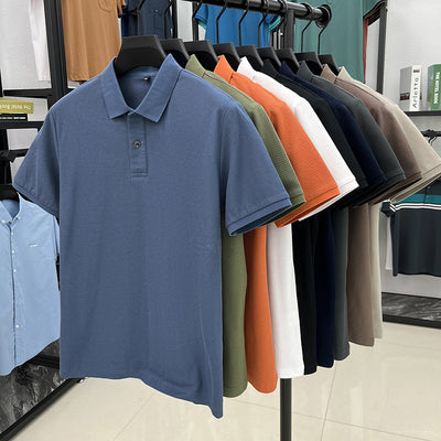 Playera Clásica de Manga Corta para Hombre - Image 25