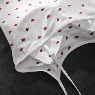 Blusa Exterior con Volantes, Relleno de Pecho y Estampado de Fresa - Image 8