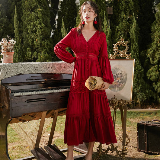 Vestido Largo de Encaje con Escote V y Cintura Alta - Image 12