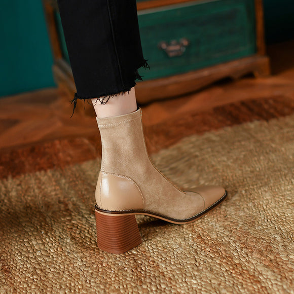Botas de Cuero con Cierre Frontal y Costuras Elásticas