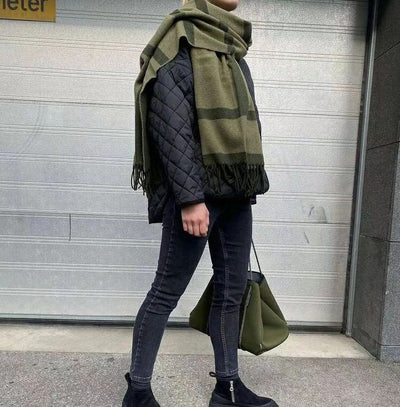 Bufanda de Lana Pura Tejida Geométrica Acolchada para Mujer - Image 14