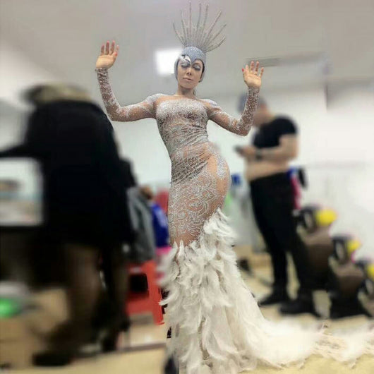 Vestido de Noche Elegante con Plumas y Perlas para Mujer - Image 11
