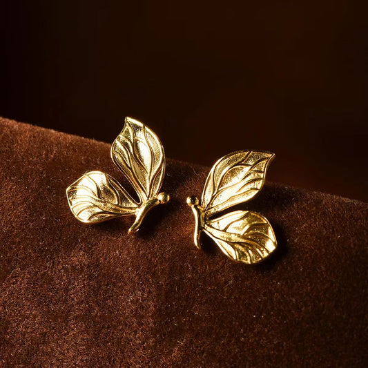Aretes Mariposa en Oro 18K con Hoja Amarilla - Diseño Personalizado Étnico - Image 2