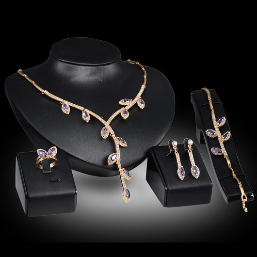 Conjunto de Joyería Artística Rama: Collar, Aretes, Pulsera y Anillo