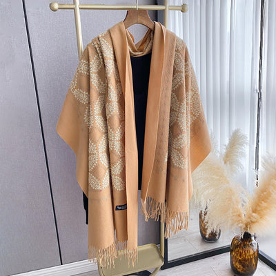 Chal Bordado con Flecos y Patrón Jacquard Geométrico para Mujer - Image 2