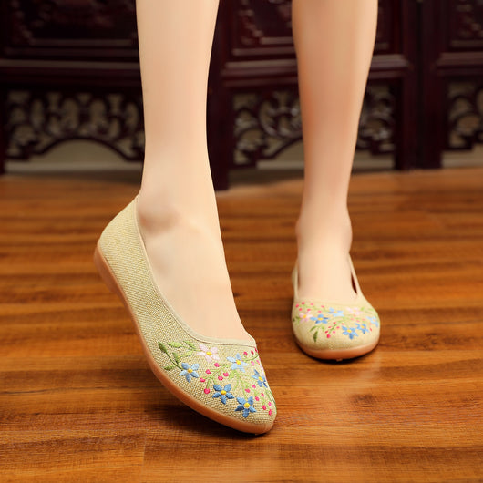 Zapatos de Baile Cómodos para Mujer Adulta con Suela Blanda y Bordado - Image 7
