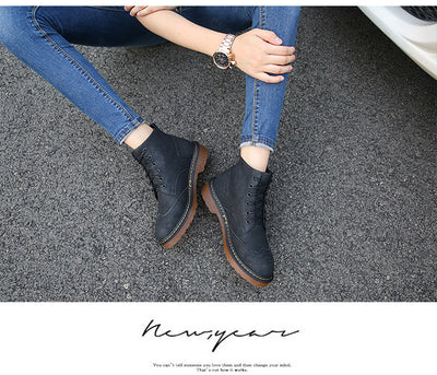 Botas Martin de Cordones en Encaje Británico para Mujer - Image 12