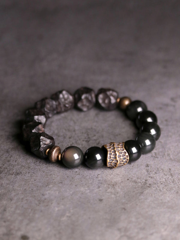 Mano Decorativa de Ébano y Obsidiana - Image 4