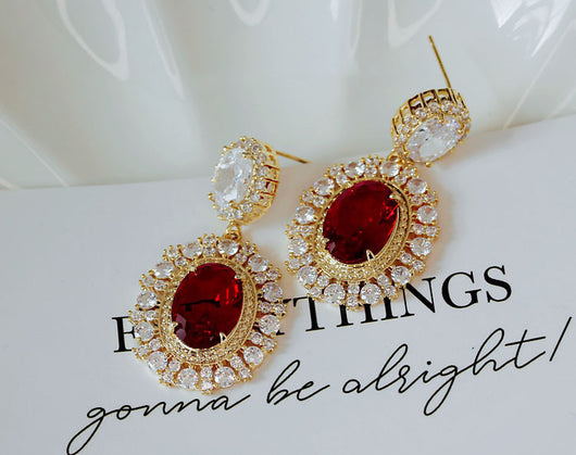 Aretes Vintage Princesa Clásicos Franceses con Diamante Rojo - Image 6