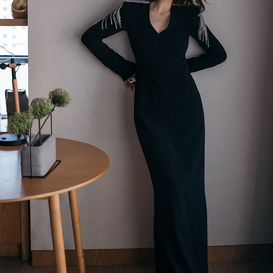 Vestido de Noche Negro Ajustado de Manga Larga