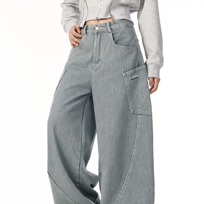 Pantalón Ancho Suelto de Diseño Moderno con Efecto Estilizador