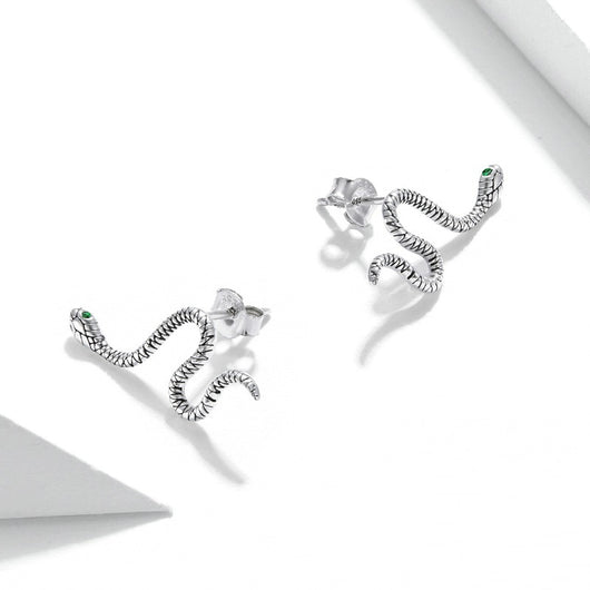 Aretes de Circón Verde con Diseño de Serpiente para Niñas - Image 3
