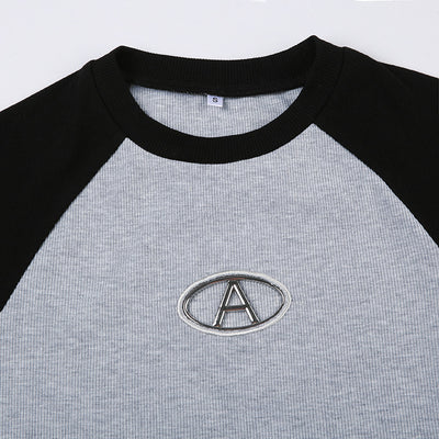 Blusa Crop Asimétrica Slim Fit con Diseño Hueco y Hombro Realzado - Image 6